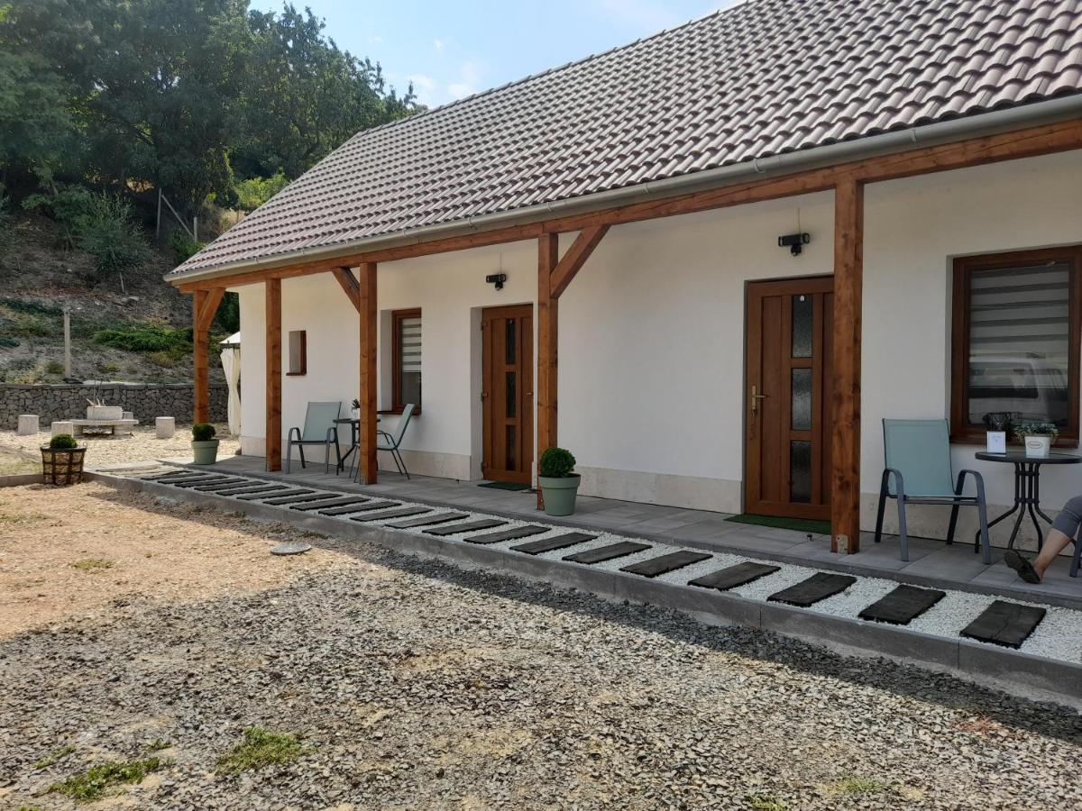 Kaland Apartman Ii. Satoraljaujhely Ngoại thất bức ảnh